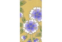 Fleurs de cerisier violet sur fond jaune